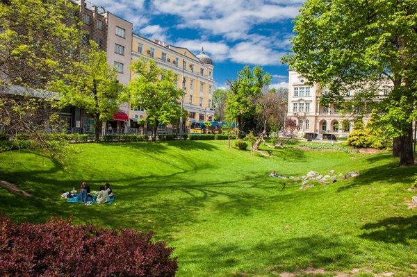 Pique-nique à travers le monde : voyager et manger à petits prix